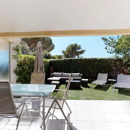 T2 : Jardin, Piscine, Parking A דירה *