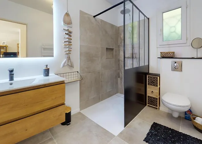 T2 : Jardin, Piscine, Parking A * サント・マキシム