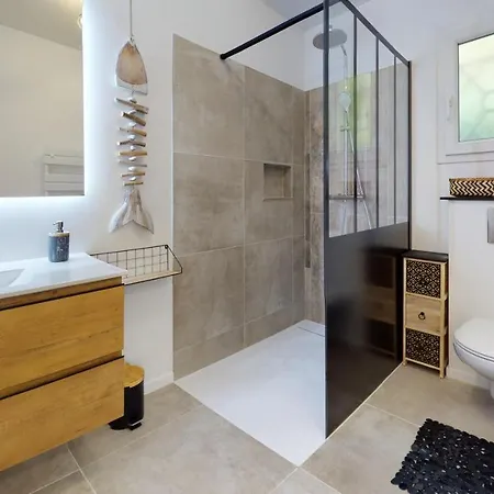 T2 : Jardin, Piscine, Parking A * Sainte-Maxime