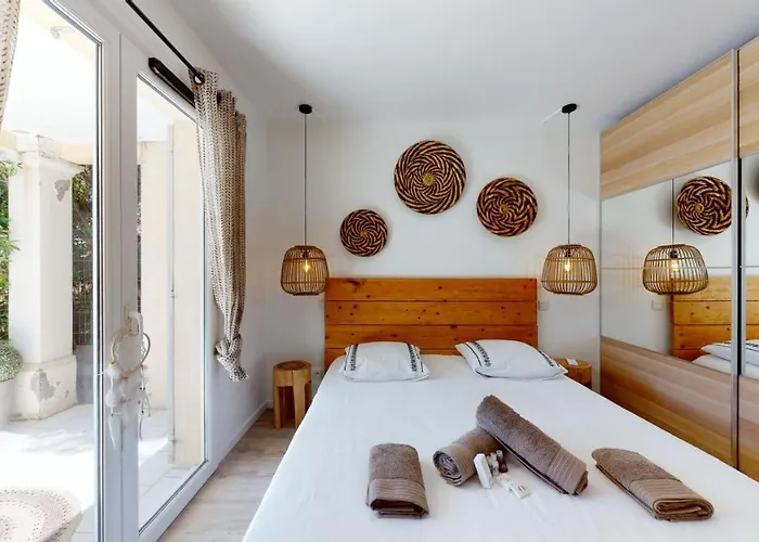 T2 : Jardin, Piscine, Parking à Appartamento Sainte-Maxime